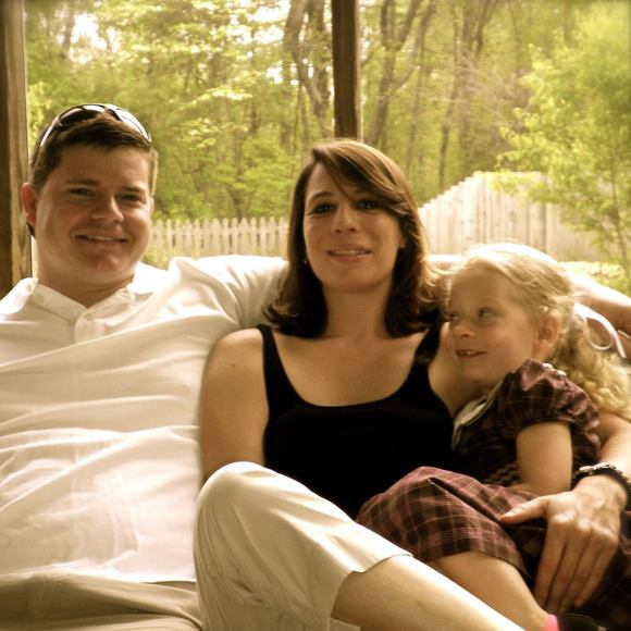 Meet your Posher, Hillary - Picture 1 of 1